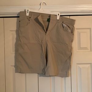 Stillwater supply co khaki shorts W38